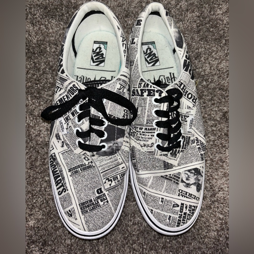 Authentic Vans Harry Potter Daily News Shoes - Gently Pre Owned
